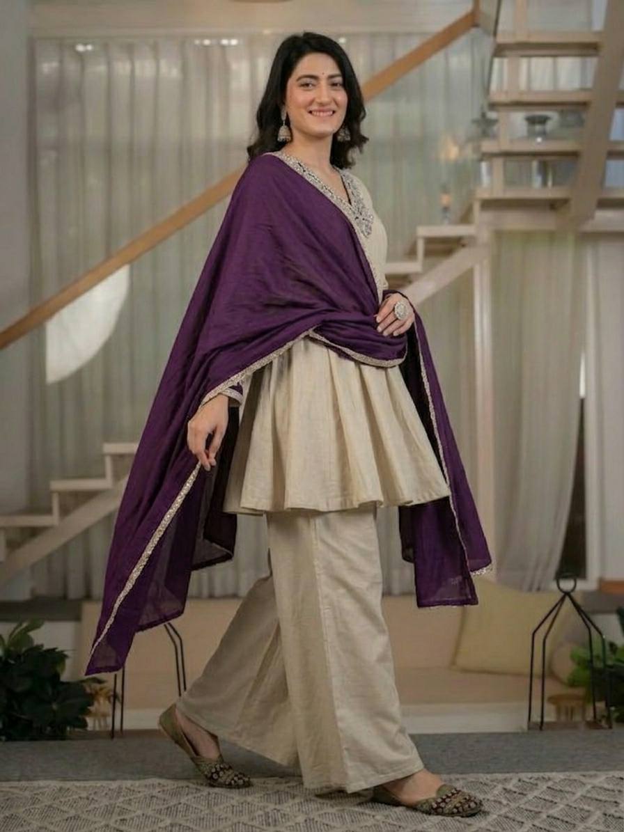 Devangi Vastra Women's Off White Embroidered Kurta Palazzo Set with Purple Dupatta